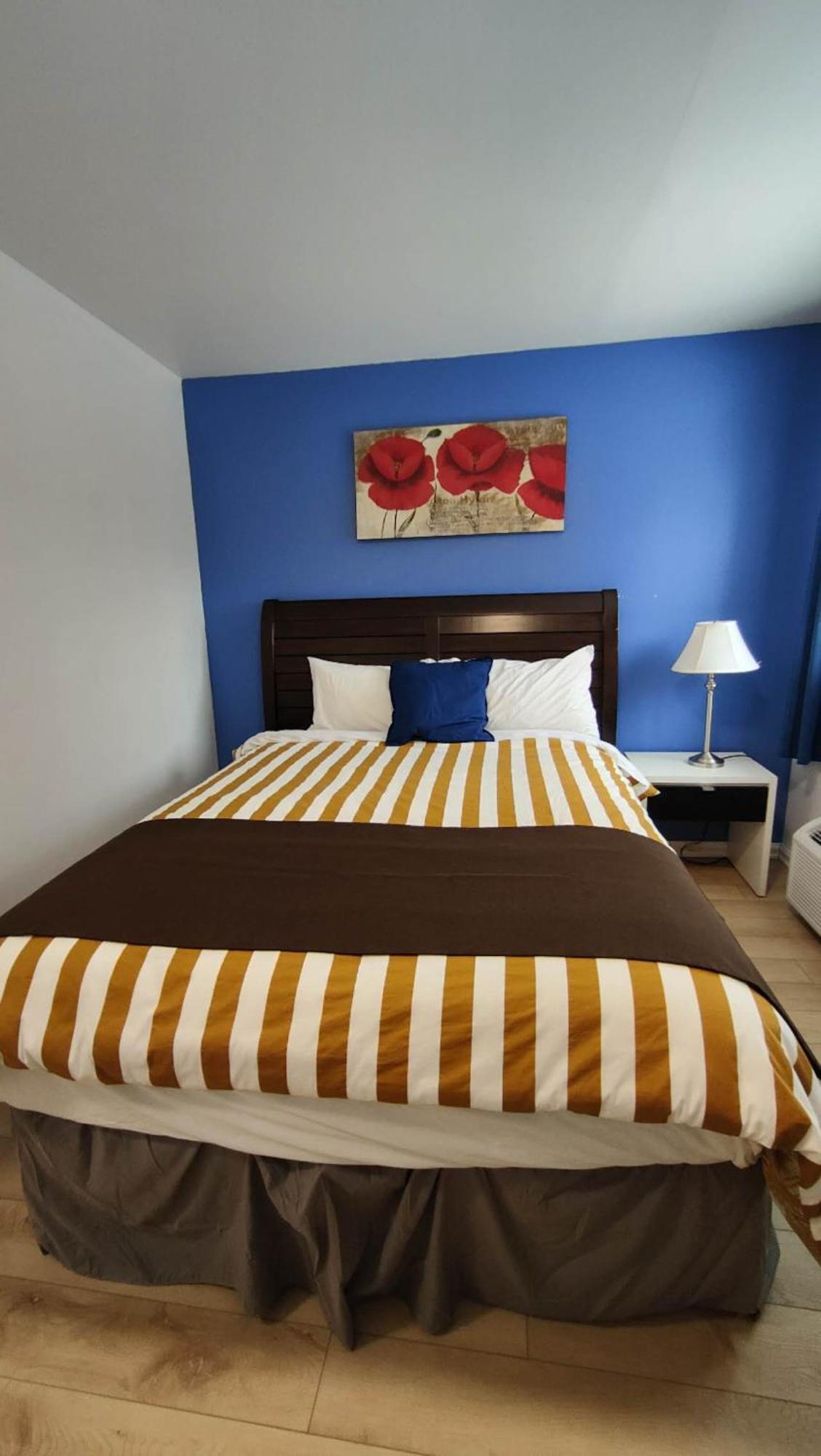 Motel Le Radisson De Val-David Εξωτερικό φωτογραφία